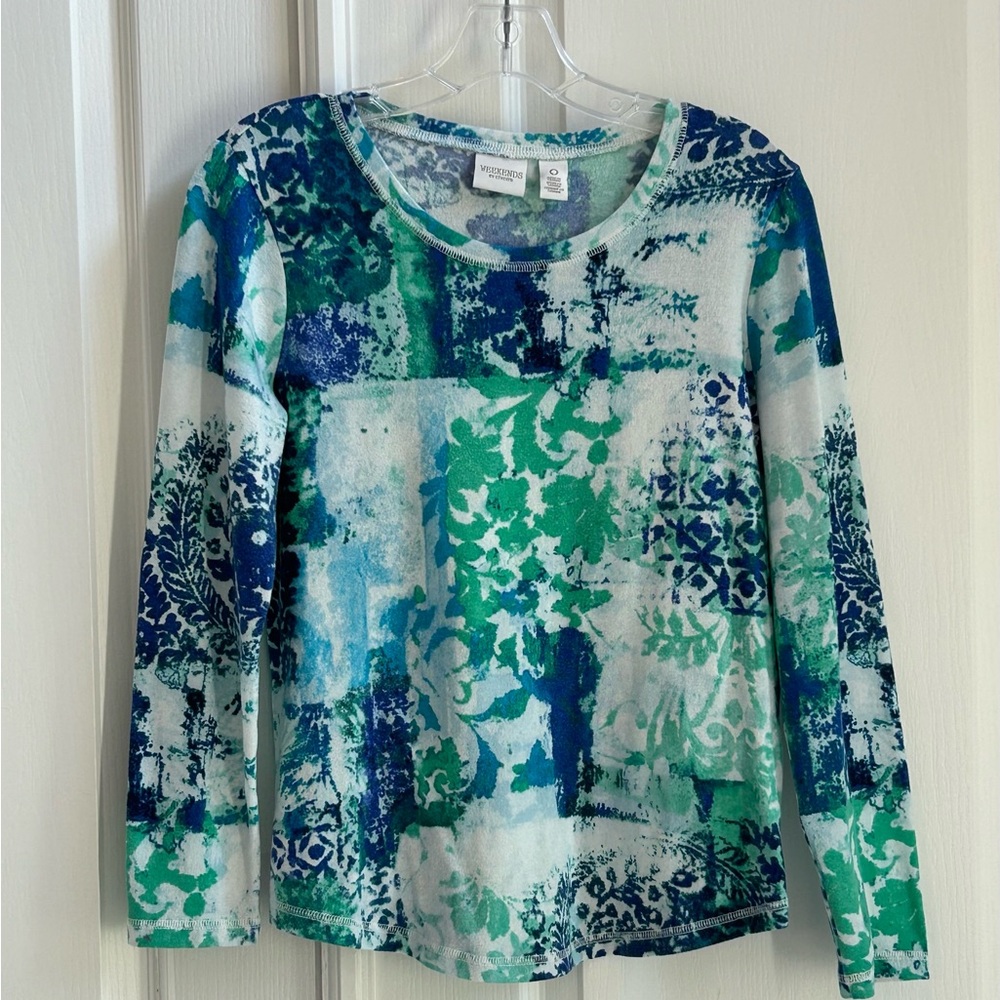 ⭐️ Chico's Weekend Blue and Green Patterned Blouse